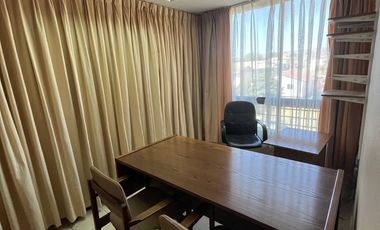 Excelente Oficina hall de entrada +2 privados,2 baños,1 estacionamiento