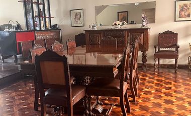 AMPLIA CASA EN EL LIMITE DE LINCE Y SAN ISIDRO EN VENTA