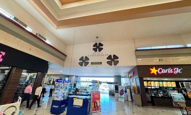 Local comercial en venta en Aguascalientes, plaza universidad