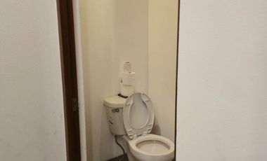 Venta de Loft con acabados Luxury, como parota, mármol, granito, cristal templado, laja con un diseño moderno, en el Fraccionamiento Lomas del Sur.