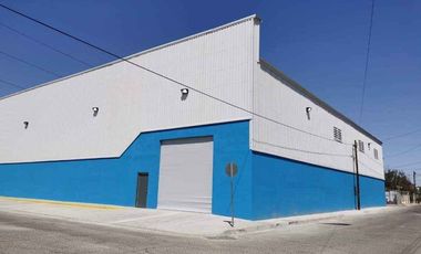 bodega comercial en renta amplias oficinas