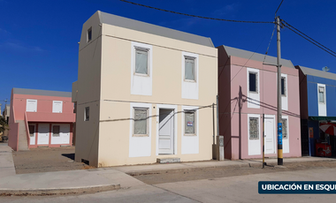 Casa Módulo En Esquina - Llaxta (Ica)