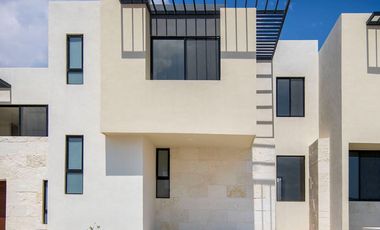 Renta casa nueva en Zibata