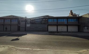 **¡Oportunidad Única de Inversión! NAVE INDUSTRIAL EN VENTA O RENTA**A unos pasos de Av. De Las Partidas