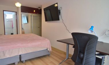 🏡 ¡Alquiler de Departamento Semi-Amoblado en Miraflores! Ubicación Premium y Excelente Iluminación 🌟