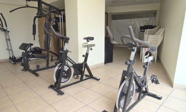 🏡 ¡Alquiler de Departamento Semi-Amoblado en Miraflores! Ubicación Premium y Excelente Iluminación 🌟