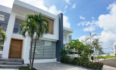 Casa de Venta en manta zona sur ciudad del Mar YT