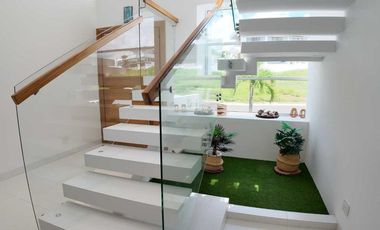 Casa de Venta en manta zona sur ciudad del Mar YT