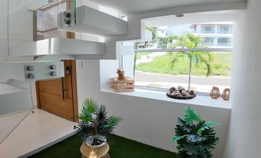 Casa de Venta en manta zona sur ciudad del Mar YT