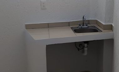 UBICADÍSIMAS Y ECONÓMICAS HABITACIONES EN SAN JERÓNIMO LÍDICE.