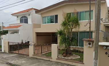 VENTA DE CASA EN JARDINES DE TUXPAN, TUXPAM DE RODRIGUEZ CANO, VERACRUZ.