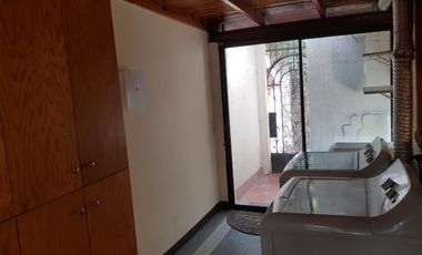 SE RENTA CASA TOTALMENTE AMUEBLADA EXCELENTE UBICACION