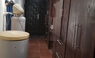 SE RENTA CASA TOTALMENTE AMUEBLADA EXCELENTE UBICACION