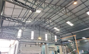 VENTA GALPON INDUSTRIAL DE OPORTUNIDAD, NORTE DE QUITO, SECTOR LA CRISTIANIA