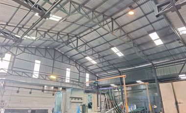 VENTA GALPON INDUSTRIAL DE OPORTUNIDAD, NORTE DE QUITO, SECTOR LA CRISTIANIA