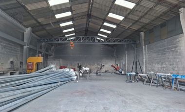 VENTA GALPON INDUSTRIAL DE OPORTUNIDAD, NORTE DE QUITO, SECTOR LA CRISTIANIA