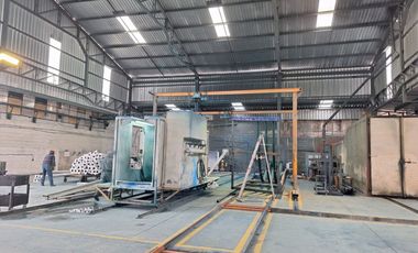 VENTA GALPON INDUSTRIAL DE OPORTUNIDAD, NORTE DE QUITO, SECTOR LA CRISTIANIA