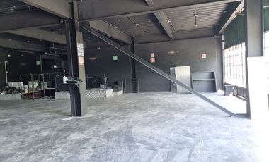 LOCALES EN RENTA PLANTA ALTA- PLAZA LEONA - METEPEC Av. Leona Vicario 1048 esquina calle estefanias