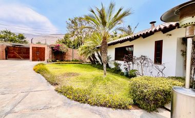 Casa en venta Calle Ibiza un piso en buen estado