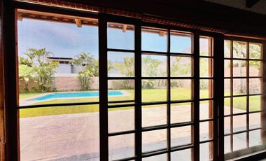 Casa en venta Calle Ibiza un piso en buen estado