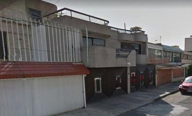 CASA EN REMATE EN JARDIN BALBUENA CDMX