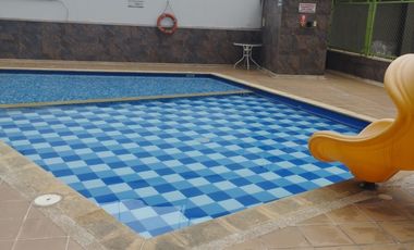 VENDO APARTAESTUDIO PISO ALTO, PARQUEADERO Y LOCKER -G