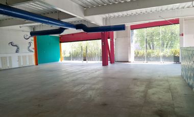 LOCALES EN RENTA PLANTA ALTA- PLAZA LEONA - METEPEC Av. Leona Vicario 1048 esquina calle estefanias