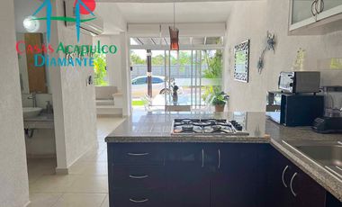 Hermosa casa con roof garden y jacuzzi