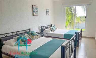 Hermosa casa con roof garden y jacuzzi