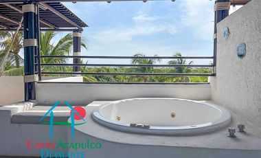 Hermosa casa con roof garden y jacuzzi