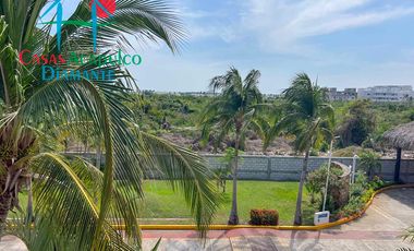Hermosa casa con roof garden y jacuzzi