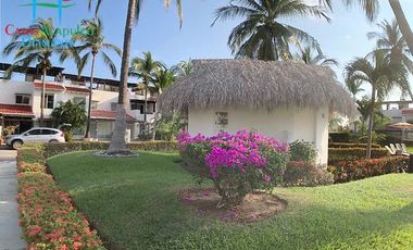 Hermosa casa con roof garden y jacuzzi