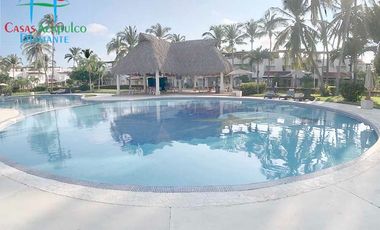 Hermosa casa con roof garden y jacuzzi