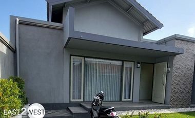 Dijual/Disewakan Rumah Perum Sari Jimbaran Nusa Dua Bali Fully Furnished Bagus Siap Huni Lokasi Strategis