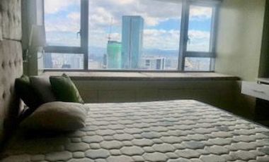 One Shangri-La Place