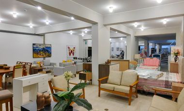 Se Alquila Amplio Local Comercial En El Centro De Ica