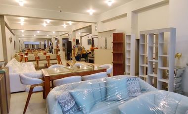 Se Alquila Amplio Local Comercial En El Centro De Ica