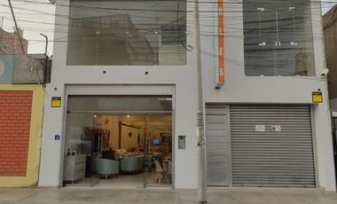 Se Alquila Amplio Local Comercial En El Centro De Ica