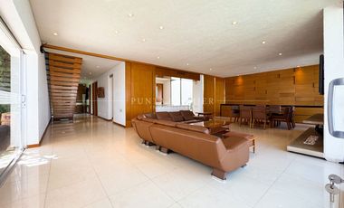 Casa en Renta en coto Villa la Cima, de Lujo Amueblada Puerta de Hierro, Zona Dorada Zapopan
