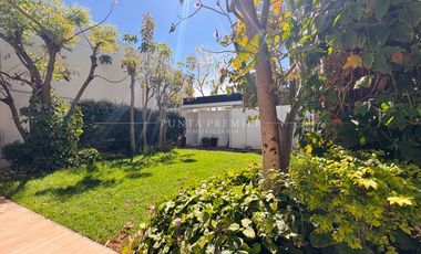 Casa en Renta en coto Villa la Cima, de Lujo Amueblada Puerta de Hierro, Zona Dorada Zapopan