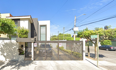 Casa Excelente Precio, Gran Ubicación Amplia en Zapopan Jalisco , Inversión garantizada!!