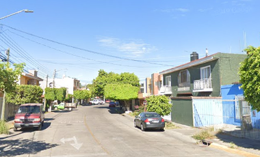Casa Excelente Precio, Gran Ubicación Amplia en Zapopan Jalisco , Inversión garantizada!!