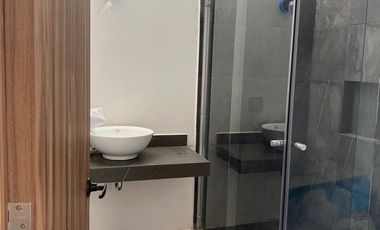 Bonita casa muy cerca de lomas de angelopolis , cerca de via atlixcáyotl Fraccionamiento Monte real