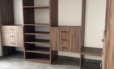 Bonita casa muy cerca de lomas de angelopolis , cerca de via atlixcáyotl Fraccionamiento Monte real