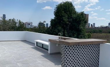 Bonita casa muy cerca de lomas de angelopolis , cerca de via atlixcáyotl Fraccionamiento Monte real