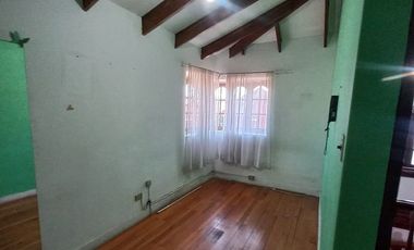 METRO LAGUNA SUR, PUDAHUEL SUR, CASA 2 pisos EN POESIA, VILLA JUAN GUZMAN CRUCHAGA.