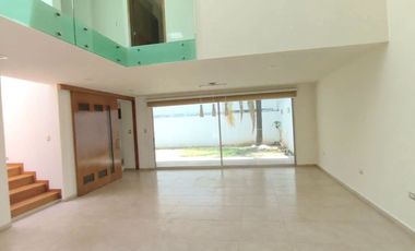 Casa moderna en renta San Martinito puebla zona angelopolis