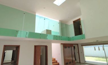 Casa moderna en renta San Martinito puebla zona angelopolis