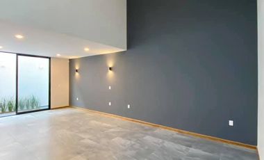 Casa en renta, Bosque Monarca, ALTOZANO. 3 habitaciones, 3.5 baños.
