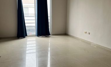CASA EN VENTA RESIDENCIAL ARVORE SANTA CATARINA N.L.